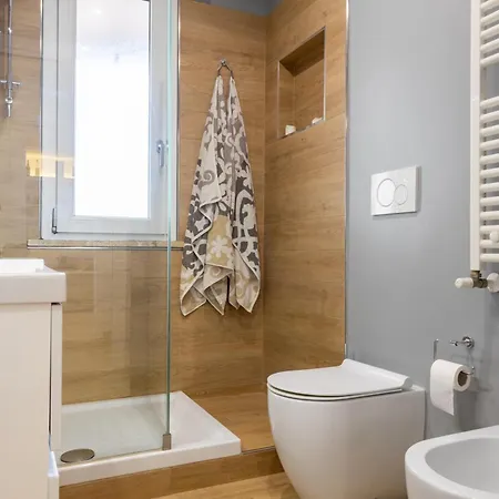 Belvedere Modern Con Parcheggio Gratuito Apartment *